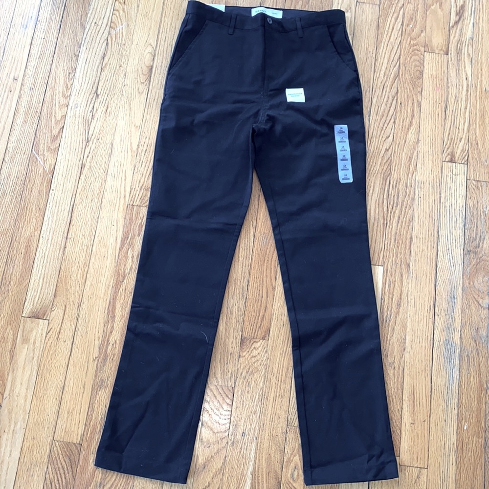 Black Pants - skinny fit. New with tags!